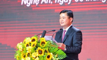 Học tập tấm gương đạo đức của Tổng Bí thư Lê Hồng Phong, tiếp tục nỗ lực phấn đấu xây dựng và phát triển quê hương giàu mạnh, văn minh *