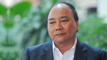 Ông Nguyễn Xuân Phúc thôi chức Ủy viên Bộ Chính trị, Chủ tịch nước