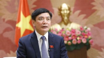 Hướng đến một Quốc hội hoạt động thường xuyên hơn, chuyên nghiệp hơn