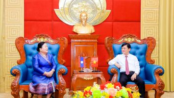 Bí thư Tỉnh ủy Nghệ An Thái Thanh Quý tiếp đoàn công tác thủ đô Viêng Chăn, Cộng hòa Dân chủ Nhân dân Lào