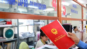 Cử tri thị xã Hoàng Mai đề nghị giảm thủ tục hành chính trong cấp giấy chứng nhận quyền sử dụng đất