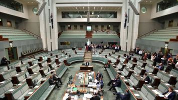 Hoạt động chất vấn ở một số nghị viện trên thế giới và một số gợi mở cho Việt Nam