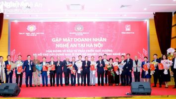 Doanh nhân Nghệ An tại Hà Nội ủng hộ hơn 33 tỷ đồng xây dựng nhà cho người nghèo