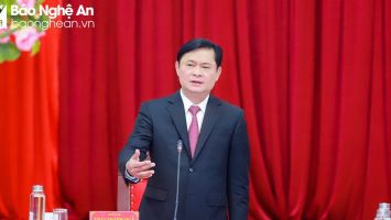 Ban Thường vụ Tỉnh ủy Nghệ An sơ kết 5 năm thực hiện Nghị quyết số 07 về huyện Nam Đàn