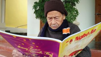 Đảng viên 108 tuổi: nguyện theo Đảng đến hết cuộc đời này.