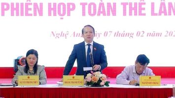 Ủy ban Pháp luật họp phiên toàn thể lần thứ 12
