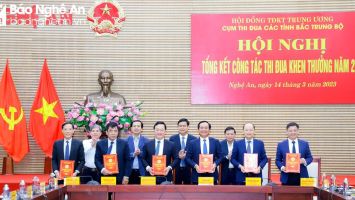 Cụm thi đua các tỉnh Bắc Trung Bộ suy tôn đề nghị Thủ tướng Chính phủ tặng Cờ thi đua cho Nghệ An