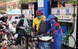 Bộ Công Thương yêu cầu 'tổng rà soát' cấp phép đại lý xăng dầu