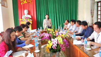 Chú trọng khắc phục các khó khăn, vướng mắc trong thực hiện chính sách nông lâm nghiệp và ổn định dân cư