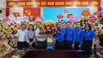 Đoàn ĐBQH, Thường trực HĐND tỉnh chúc mừng Tỉnh đoàn nhân dịp 26/3