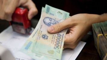 Đối với người lao động, tiền lương phải đủ sống!