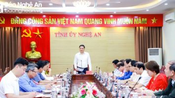 Thường trực Tỉnh ủy Nghệ An giao ban với Mặt trận Tổ quốc và các tổ chức chính trị - xã hội
