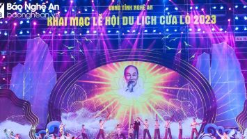 Tưng bừng khai mạc Lễ hội du lịch Cửa Lò năm 2023