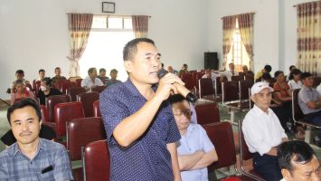 Đại biểu Quốc hội tiếp xúc cử tri huyện Tân Kỳ