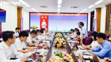 Giám sát công tác cải cách hành chính tại thành phố Vinh