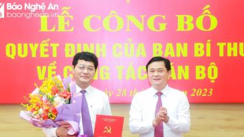 Trao Quyết định của Ban Bí thư chuẩn y Ủy viên, Chủ nhiệm Ủy ban Kiểm tra Tỉnh ủy Nghệ An