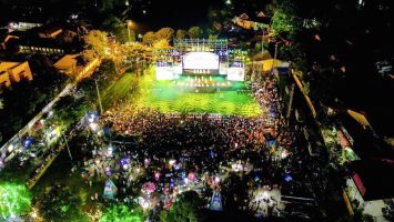 Chương trình nghệ thuật đặc sắc kỷ niệm 15 năm thành lập thị xã Thái Hòa