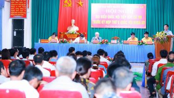 Đại biểu Quốc hội đoàn Nghệ An tiếp xúc cử tri huyện Thanh Chương