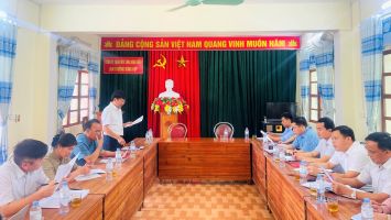 Ban Kinh tế - Ngân sách khảo sát công tác giao đất, giao rừng; quản lý, bảo vệ và phát triển rừng trên địa bàn huyện Quỳ Hợp