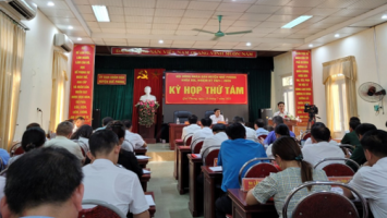 HĐND huyện Quế Phong khóa XIX thống nhất giải thể phòng Y tế thuộc UBND huyện