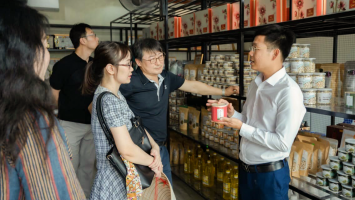 Nhiều sản phẩm OCOP loay hoay trong khâu tiêu thụ