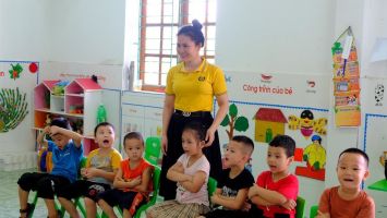 Điểm danh những địa phương chậm trễ tuyển dụng giáo viên mầm non hợp đồng vào biên chế