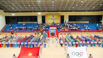 Gần 1.300 vận động viên tham gia Giải thể thao truyền thống Đảng bộ Khối các cơ quan tỉnh Nghệ An
