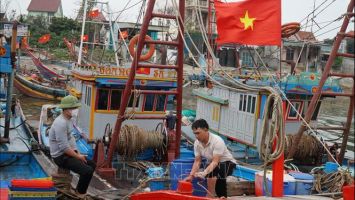 Sở Nông nghiệp và Phát triển nông thôn trả lời cử tri phường Quỳnh Phương và xã Quỳnh Lập, thị xã Hoàng Mai về hỗ trợ tiền dầu cho ngư dân