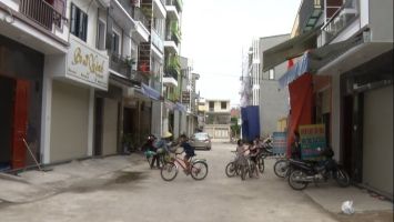 UBND thành phố Vinh trả lời cử tri Trần Duy Hồng, khối 1, phường Hà Huy Tập, thành phố Vinh về cấp giấy chứng nhận quyền sử dụng đất cho các hộ dân khu tập thể may Việt Đức.