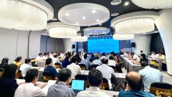 Đoàn ĐBQH tỉnh Nghệ An tham dự Hội nghị bồi dưỡng Kỹ năng phân tích chính sách đối với các chế định liên quan quyền của người tham gia bảo hiểm xã hội