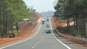 Bộ Giao thông vận tải trả lời kiến nghị cử tri về xác định chỉ giới hành lang an toàn giao thông đường mòn Hồ Chí Minh, đoạn qua huyện Tân Kỳ