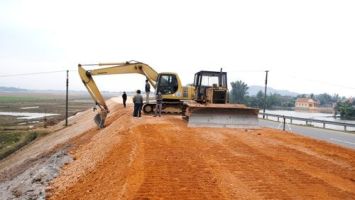 Sở Nông nghiệp và Phát triển nông thôn trả lời kiến nghị cử tri xã Xuân Lâm, huyện Nam Đàn về việc xây dựng lan can hai bên điểm cắt qua đê Tả Lam