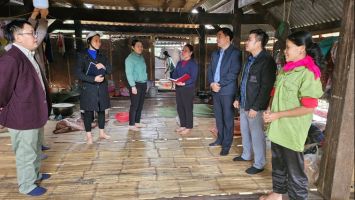 Thường trực HĐND huyện Con Cuông giám sát việc thực hiện chế độ, chính sách trước, trong và sau Tết Nguyên Đán Giáp Thìn 2024