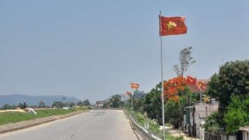 Sở Nông nghiệp và Phát triển nông thôn trả lời cử tri xóm 1, xã Hưng Lợi, huyện Hưng Nguyên kiến nghị duy tu, sửa chữa 07 dốc lên xuống đê tả Lam