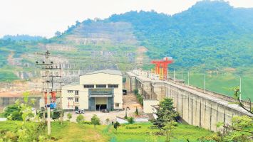 Ủy ban nhân dân tỉnh trả lời cử tri xã Xá Lượng, huyện Tương Dương về cấp Giấy chứng nhận quyền sử dụng đất cho các hộ dân bị ảnh hưởng bởi dự án Thủy điện Khe Bố