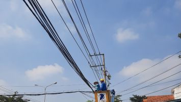 Ủy ban nhân dân tỉnh trả lời kiến nghị của cử tri Lương Khăm Niên, Chủ tịch Hội Người cao tuổi thị trấn Thạch Giám, Tương Dương về nâng cấp điểm phát sóng mạng di động