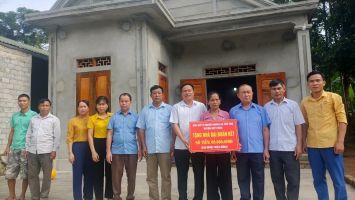 Xuân về trong những ngôi nhà mới