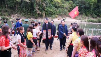 Chuẩn bị và tổ chức thật tốt Đại hội Đảng các cấp, đưa Nghệ An hòa nhịp vào kỷ nguyên mới của đất nước