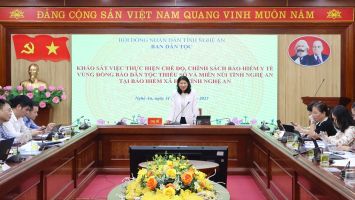 Ban Dân tộc HĐND tỉnh hành khảo sát và làm việc với Bảo hiểm xã hội tỉnh và Sở Y tế về việc thực hiện chế độ, chính sách bảo hiểm y tế (BHYT) vùng đồng bào dân tộc thiểu số và miền núi
