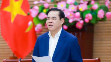 Chủ tịch UBND tỉnh Nghệ An Võ Trọng Hải chủ trì phiên họp thường kỳ của UBND tỉnh