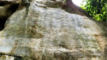 Quan tâm quy hoạch, xây dựng, nâng cấp Bia Ma Nhai và Thành Trà Lân