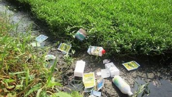 Quan tâm bố trí nguồn kinh phí để thực hiện thu gom, tiêu hủy rác thải từ vỏ, bao bì thuốc bảo vệ thực vật