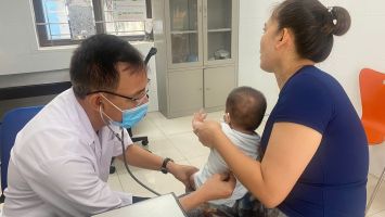 Tăng cường kiểm tra, giám sát việc niêm yết giá dịch vụ tiêm chủng trên địa bàn tỉnh