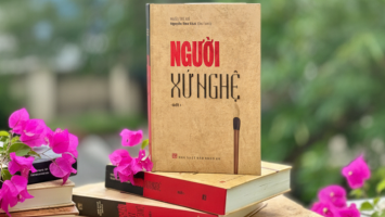 CÓ MỘT MÙA MANG TÊN “MÙA NHÂN CÁCH”