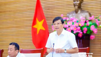 Chủ tịch UBND tỉnh Nghệ An: Tham mưu giải pháp phù hợp để điều động, biệt phái công chức hỗ trợ cấp xã