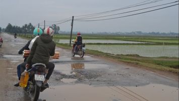 Cử tri kiến nghị sửa chữa Tỉnh lộ 533, đoạn qua xã Hợp Minh