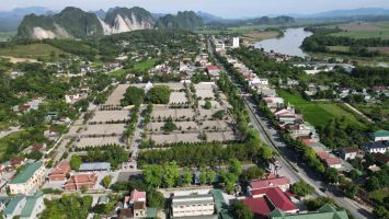 Cử tri xã Anh Sơn kiến nghị đẩy nhanh dự án mở rộng Nghĩa trang Việt–Lào