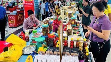 Cử tri phường Thành Vinh kiến nghị xử lý hợp tác xã hoạt động hình thức