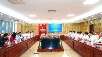 HĐND xã Nghĩa Khánh nghiên cứu, học tập kinh nghiệm mô hình chuyển đổi số tại Văn phòng Đoàn ĐBQH và HĐND tỉnh