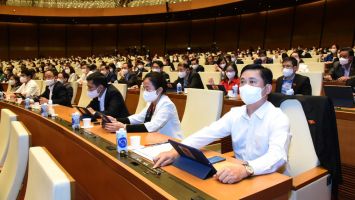 Phiên tòa trực tuyến - xu hướng toàn cầu về ứng dụng công nghệ thông tin trong hoạt động xét xử của Tòa án, thích ứng với yêu cầu phòng chống dịch bệnh.